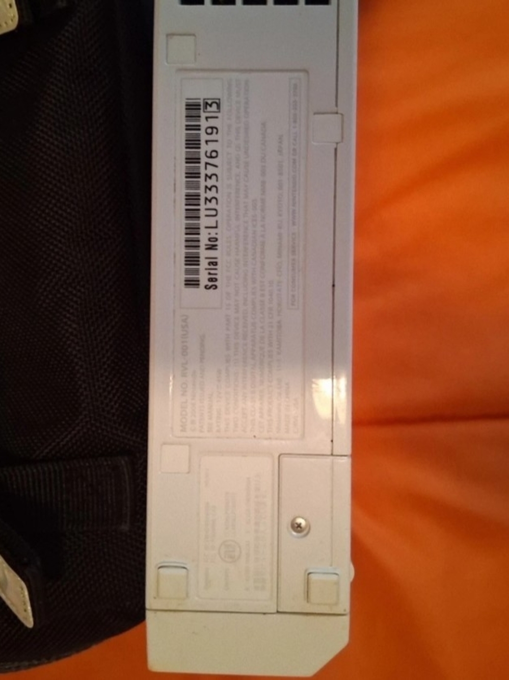 Nintendo Wii RVL-001(USA) White Console Bundle w/ Remote Nunchuk Cables & Case - Picture 6 of 8